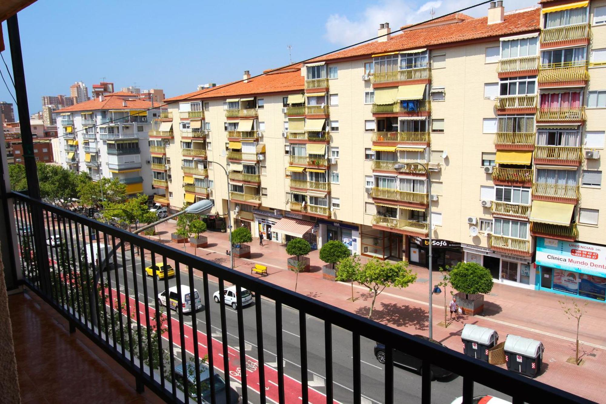 Appartement 3 *